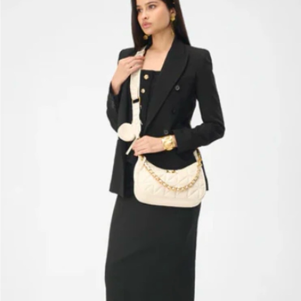 Loyal West Brand Joe Leather Quilted White or Black Quilted Shoulder Bag - Picture 8 of 8
